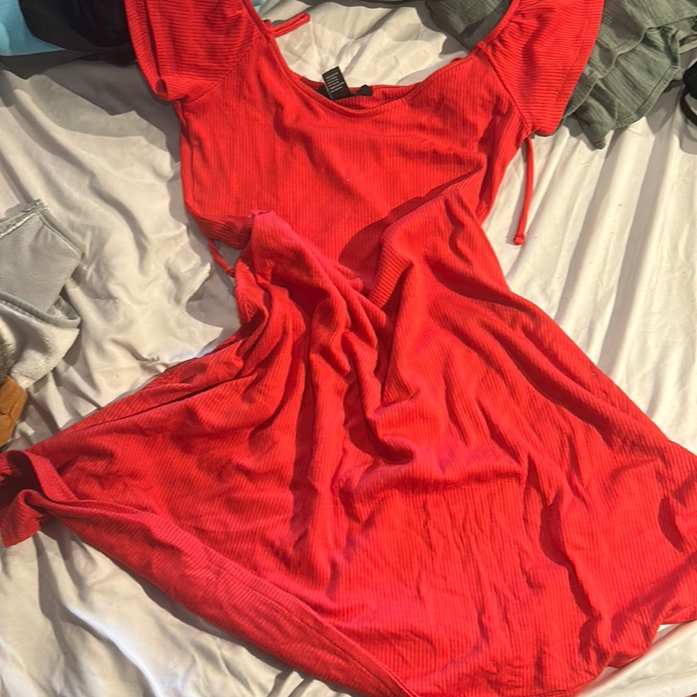 Women’s dress